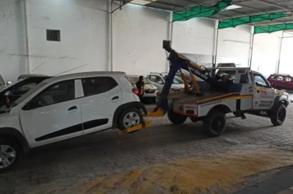 Service Provider of Auto Towing Service Near Me in Gurugram, Haryana, India